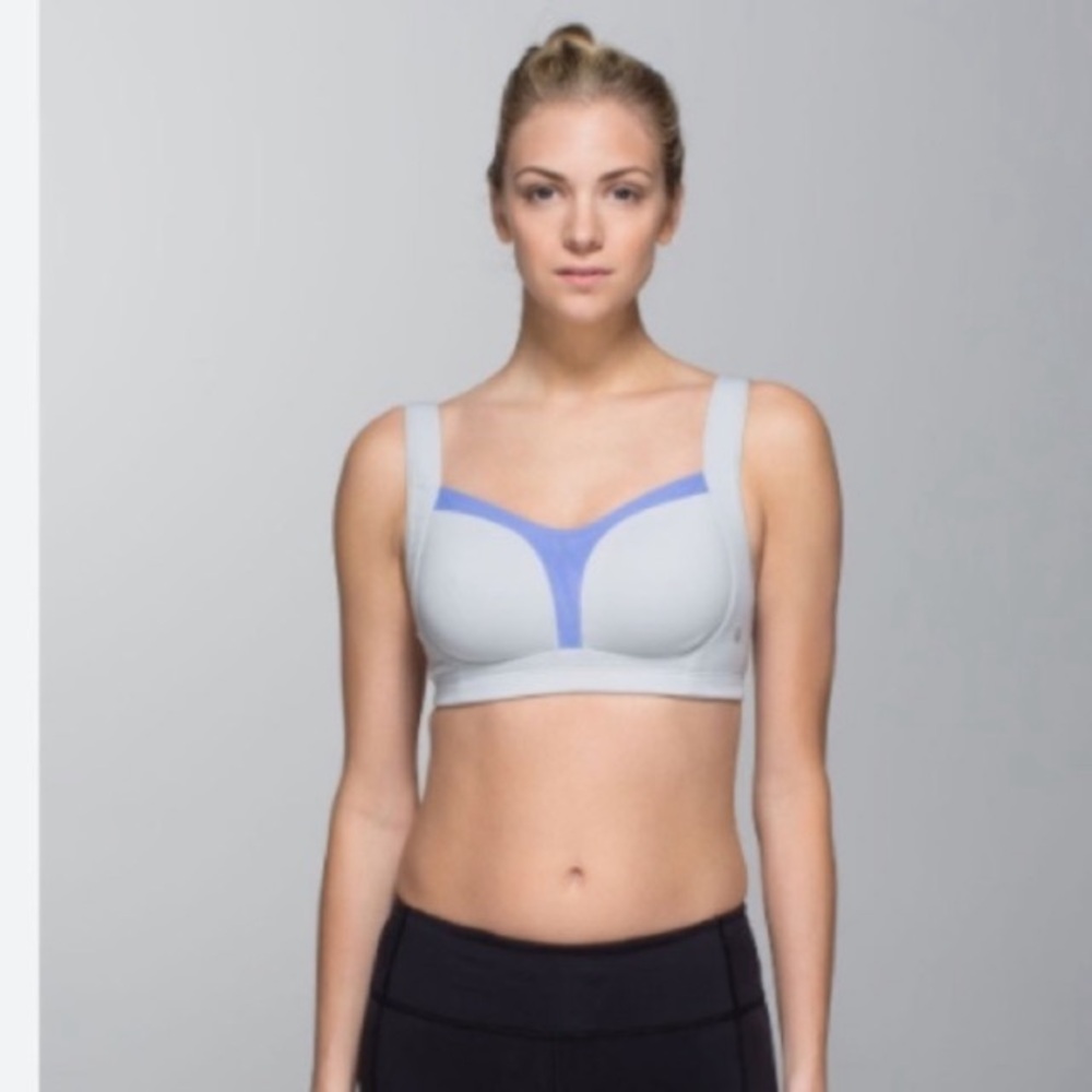 Lululemon Ta Ta II in Light grey/Purple Sports Bra.
